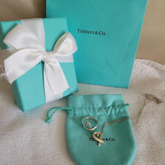 ❤️ SOLD ❤️ Tiffany & Co Necklace and Ring - Picture 8 of 8